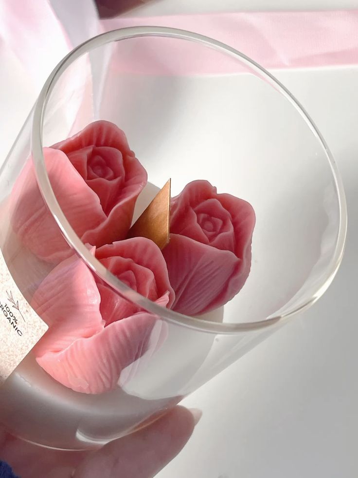Handcrafted tulip design inside Jar