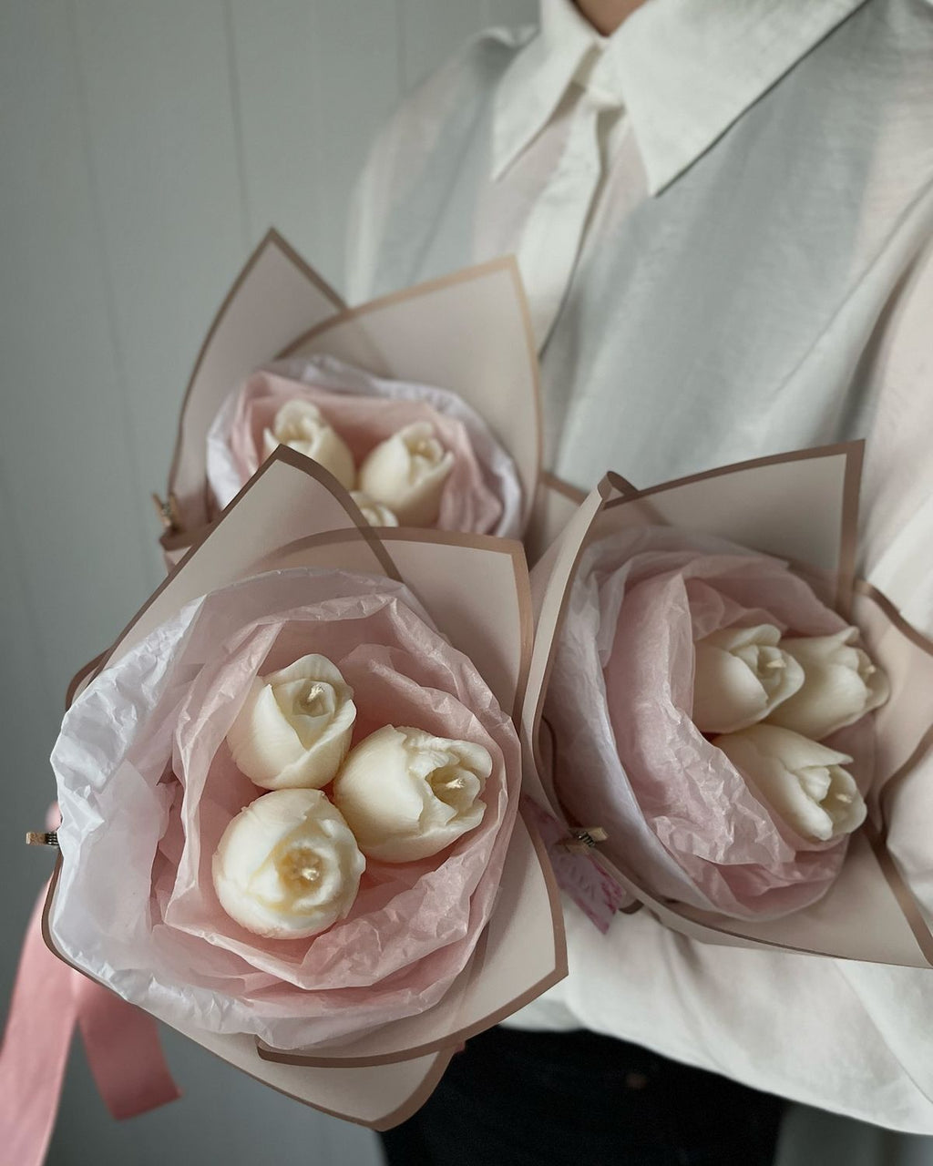 Ocean Breeze Tulip Candle Bouquet