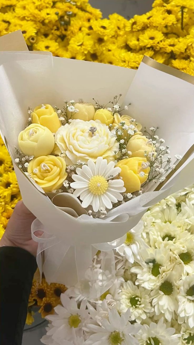 Handcrafted Floral Candle Bouquet