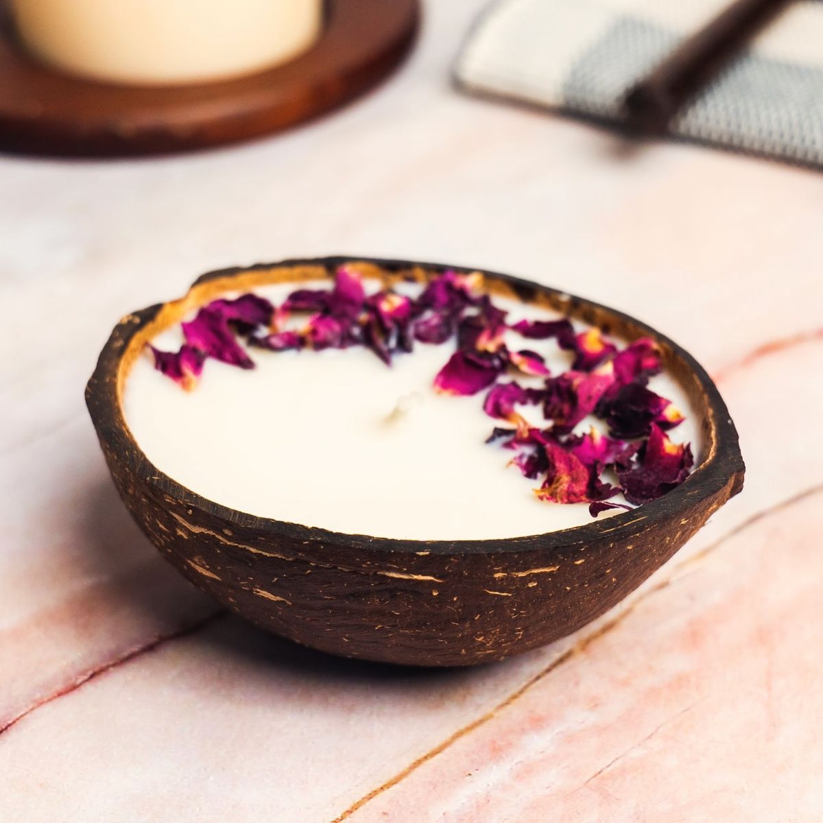 Tropical Coconut Shell Candle 🥥🕯️