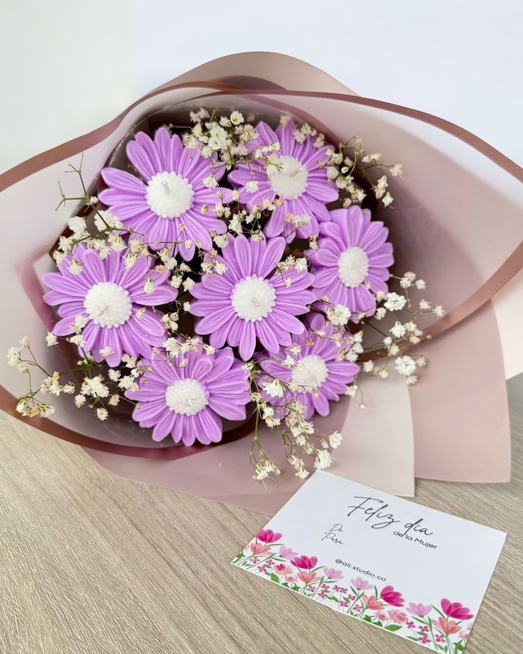 Pastel Daisy Delight Candle Bouquet