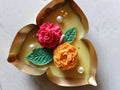 Triangle Urli with Rose on Top
