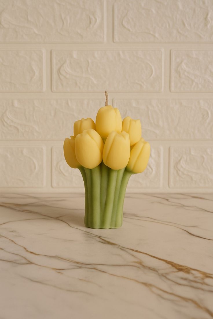 Tulip Bouquet Candle