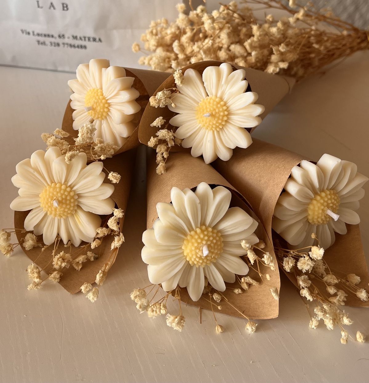 Daisy Bloom Mini Candle
