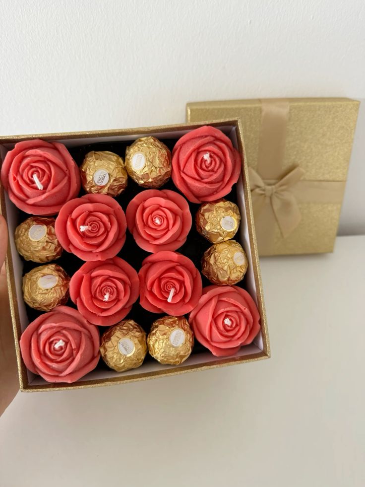 Glow & Treats Celebration Hamper