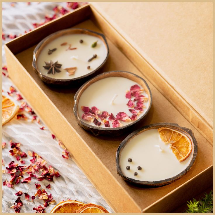 Tropical Coconut Shell Candle 🥥🕯️- Set of 3