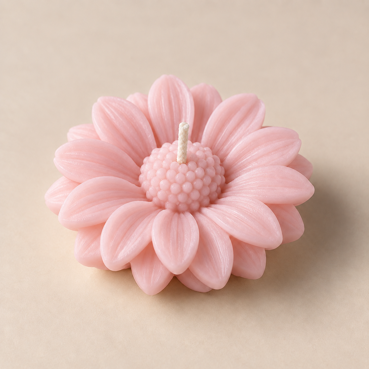 Daisy Bloom Mini Flower Candle in pink