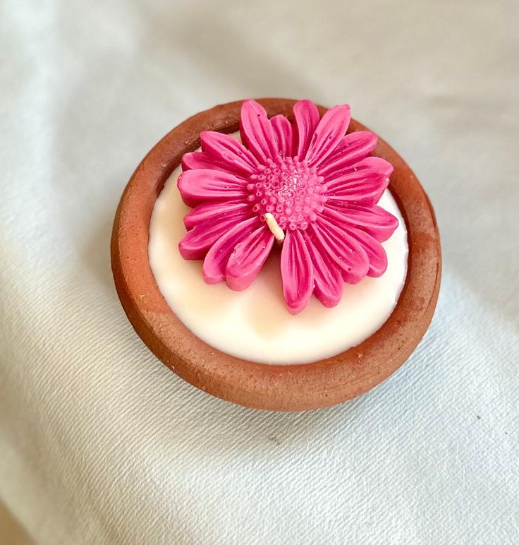 Daisy Diya Candle