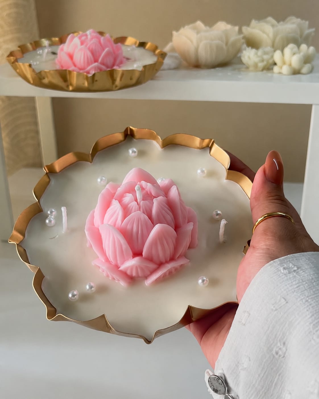 Lotus Glow Urli Candle