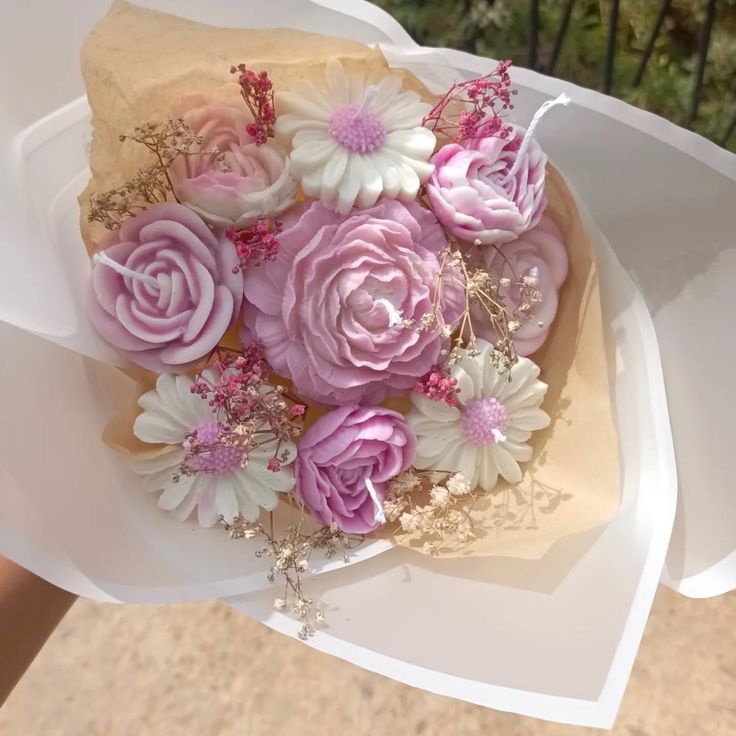 Pink & White Everlasting Candle Bouquet