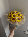 Luxury Sunflower Bouquet Scented Soy Wax Candle Arrangement – Handmade Floral Candle Gift Box