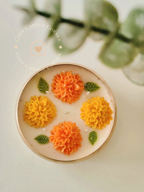 Round Urli with Marigold