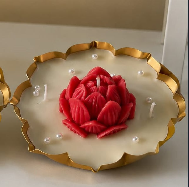Lotus Glow Urli Candle
